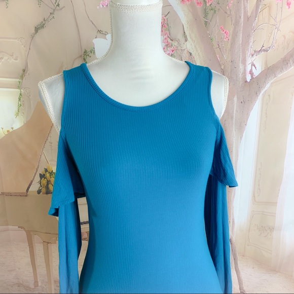 Michael Kors Ribbed Cold Shoulder Blouse - Picture 5 of 10